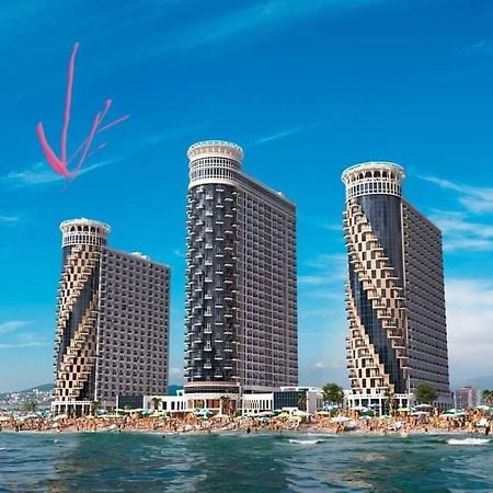 Apartament Orbi Sea Tower Block A Batumi Zewnętrze zdjęcie