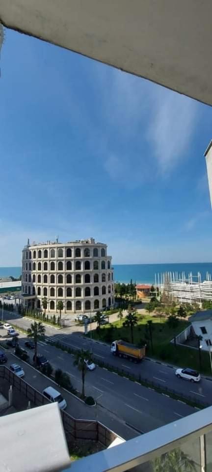 Apartament Orbi Sea Tower Block A Batumi Zewnętrze zdjęcie